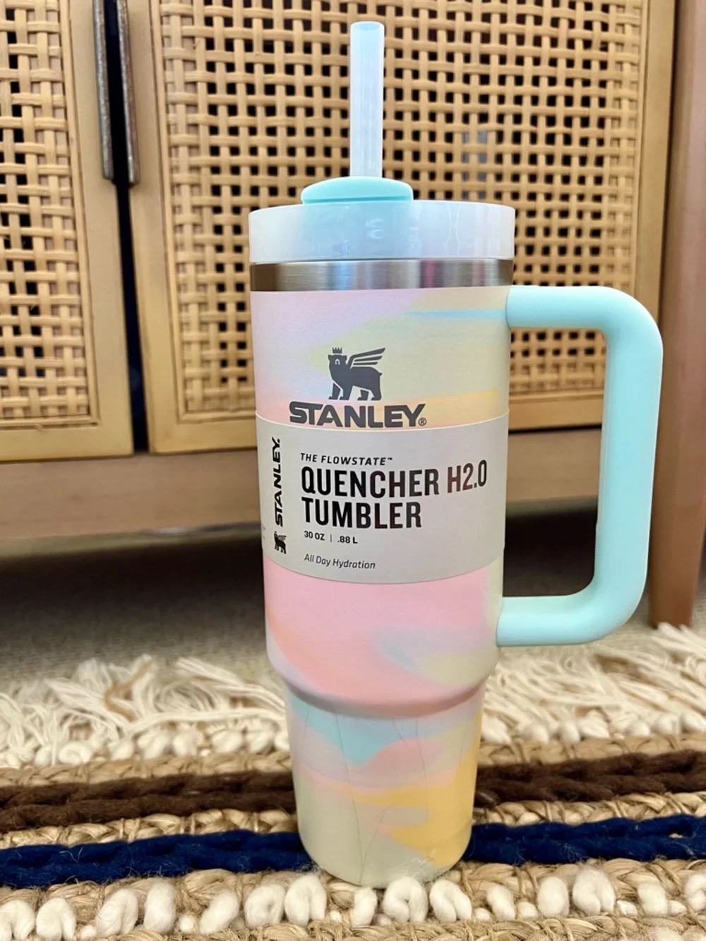 NEW Stanley Warm Serene Brushstrokes 30 oz Quencher Tumbler - Picture 2 of 6